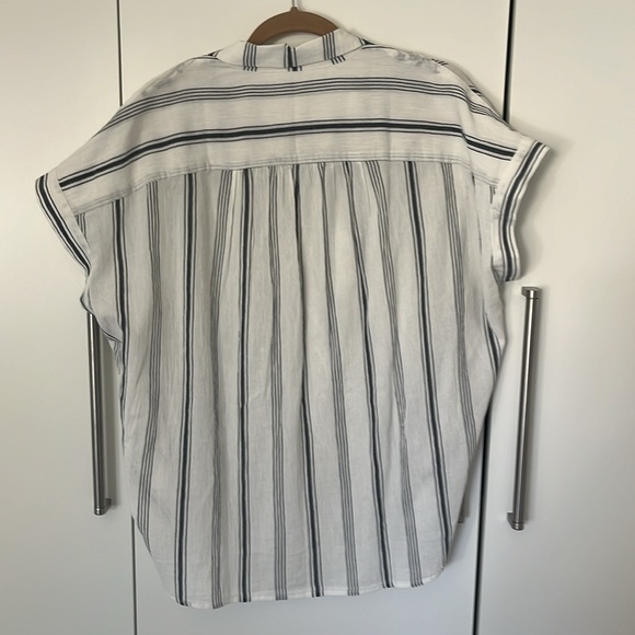 Madewell short sleeve cotton button down blue stripe size L - Picture 5 of 9